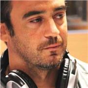 Docteur en Philosophie. Spécialiste au Bac et même aussi des cours d'espagnol. 2x1 !!